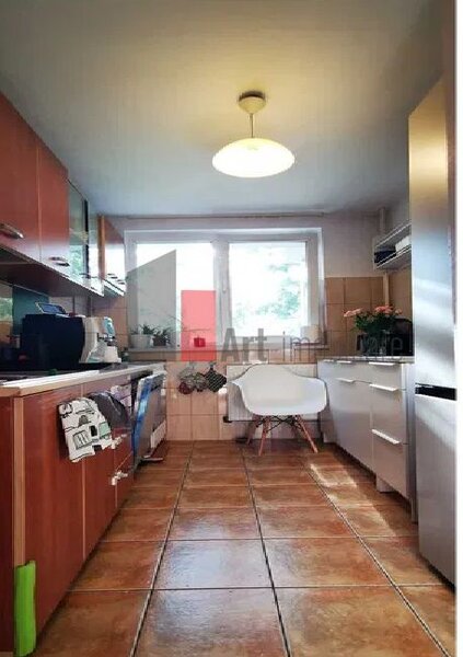 Titan, apartament 2 camere, 2 balcoane.